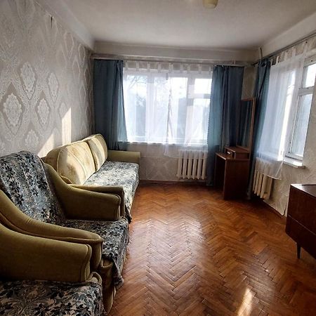 2 Bedroom Apartment Metro Vasilkovskaya Kiev Luaran gambar